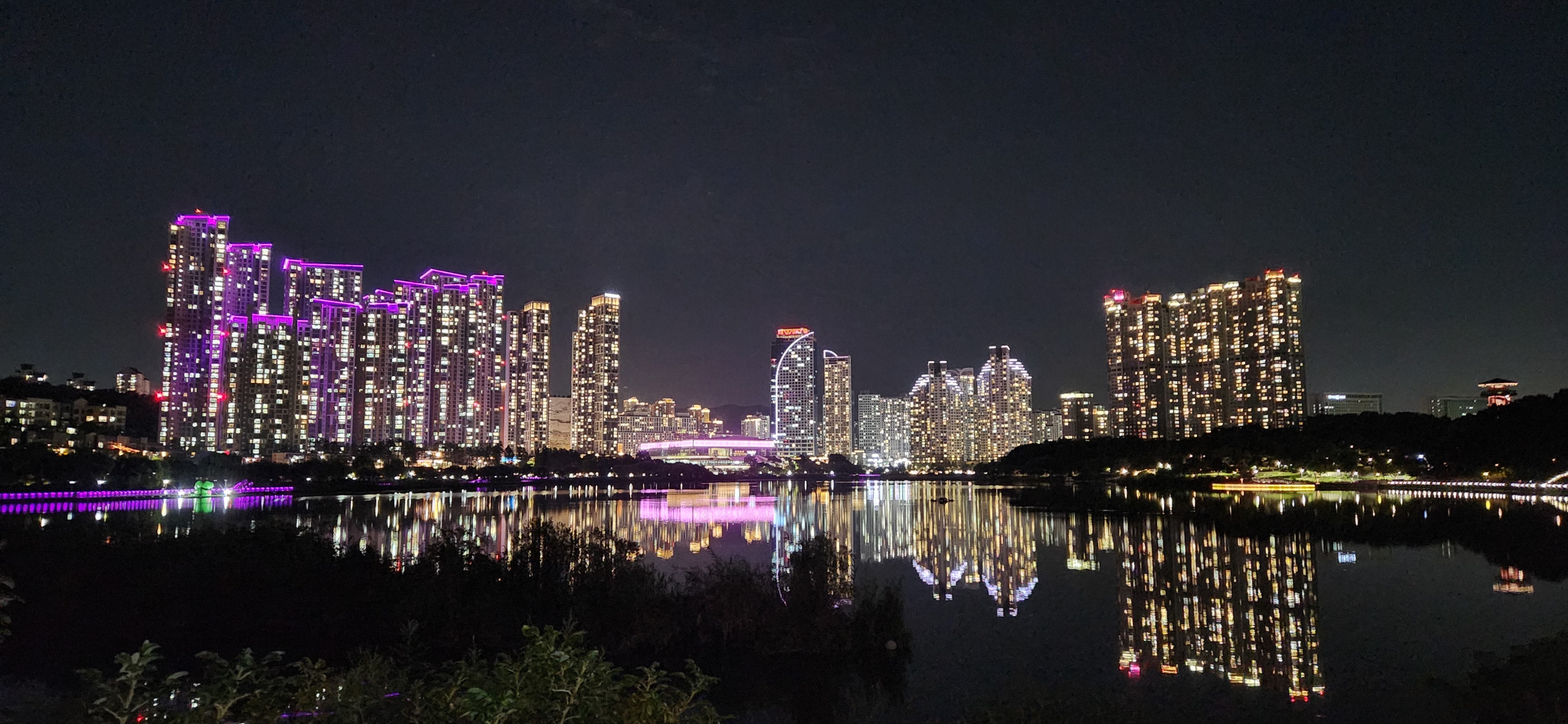 광교호수공원 (원천호수)의 밤 야경사진