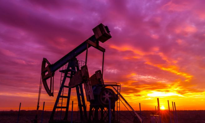 OPEC+ 원유 증산 결정 배경 분석: UAE 탈퇴 선언과 2026년 국제유가 전망 리포트