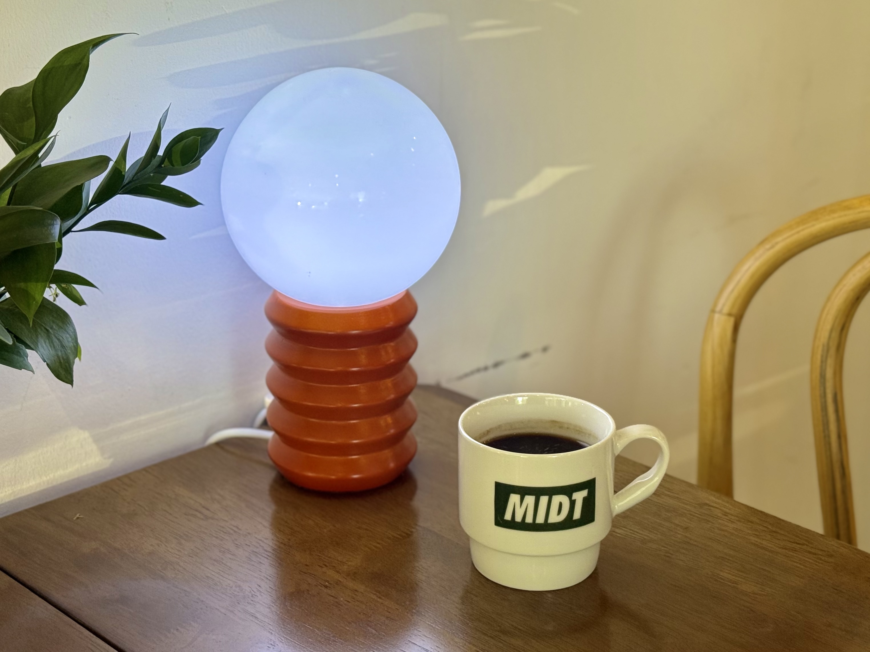 피넛버터하우스의 따뜻한 아메리카노 이미지