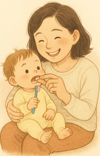 아기가 부모의 도움을 받아 유아용 칫솔로 양치질을 하는 모습