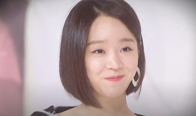 신혜선 단발머리