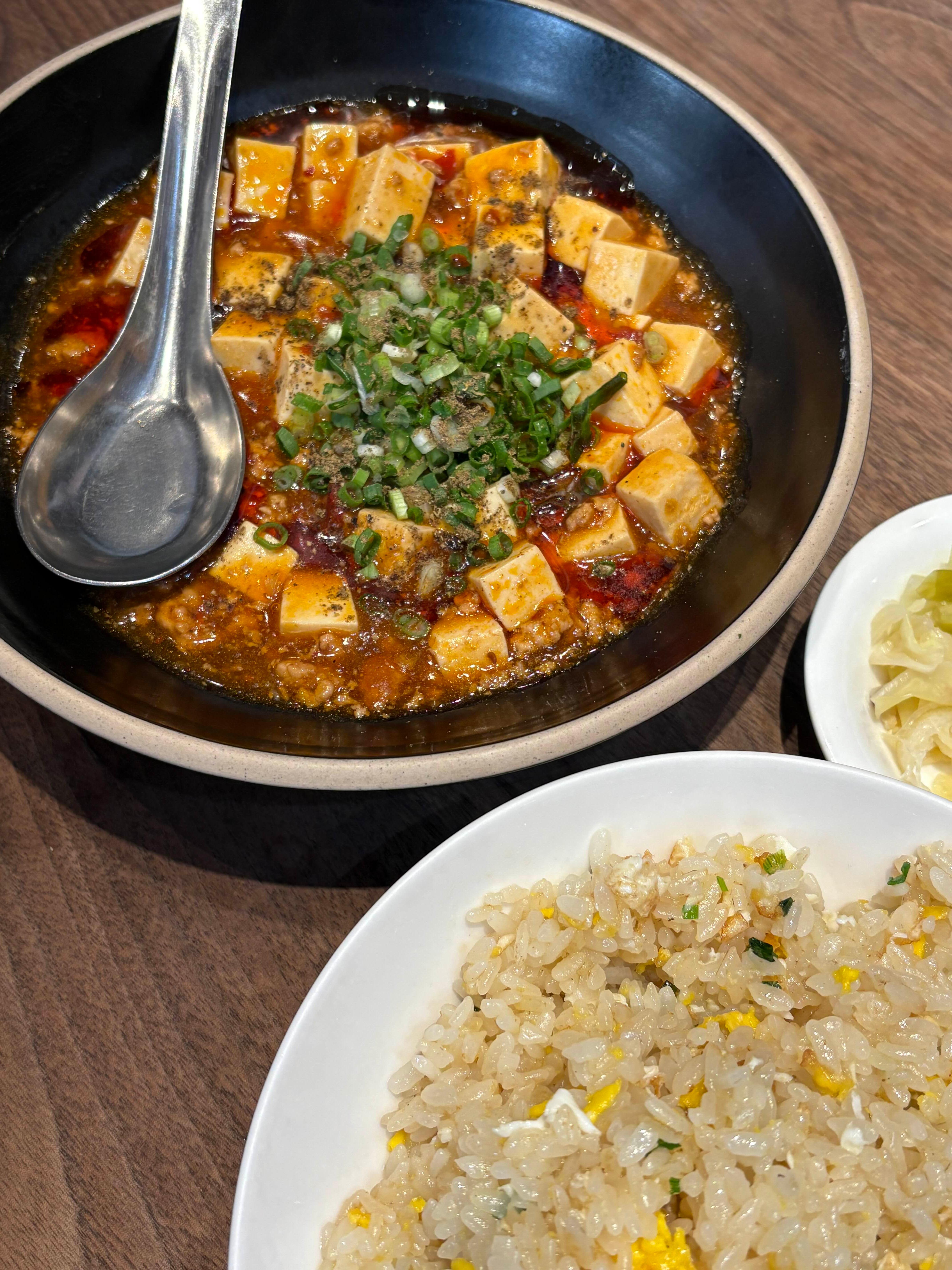 바오하우스 마파두부와 볶음밥