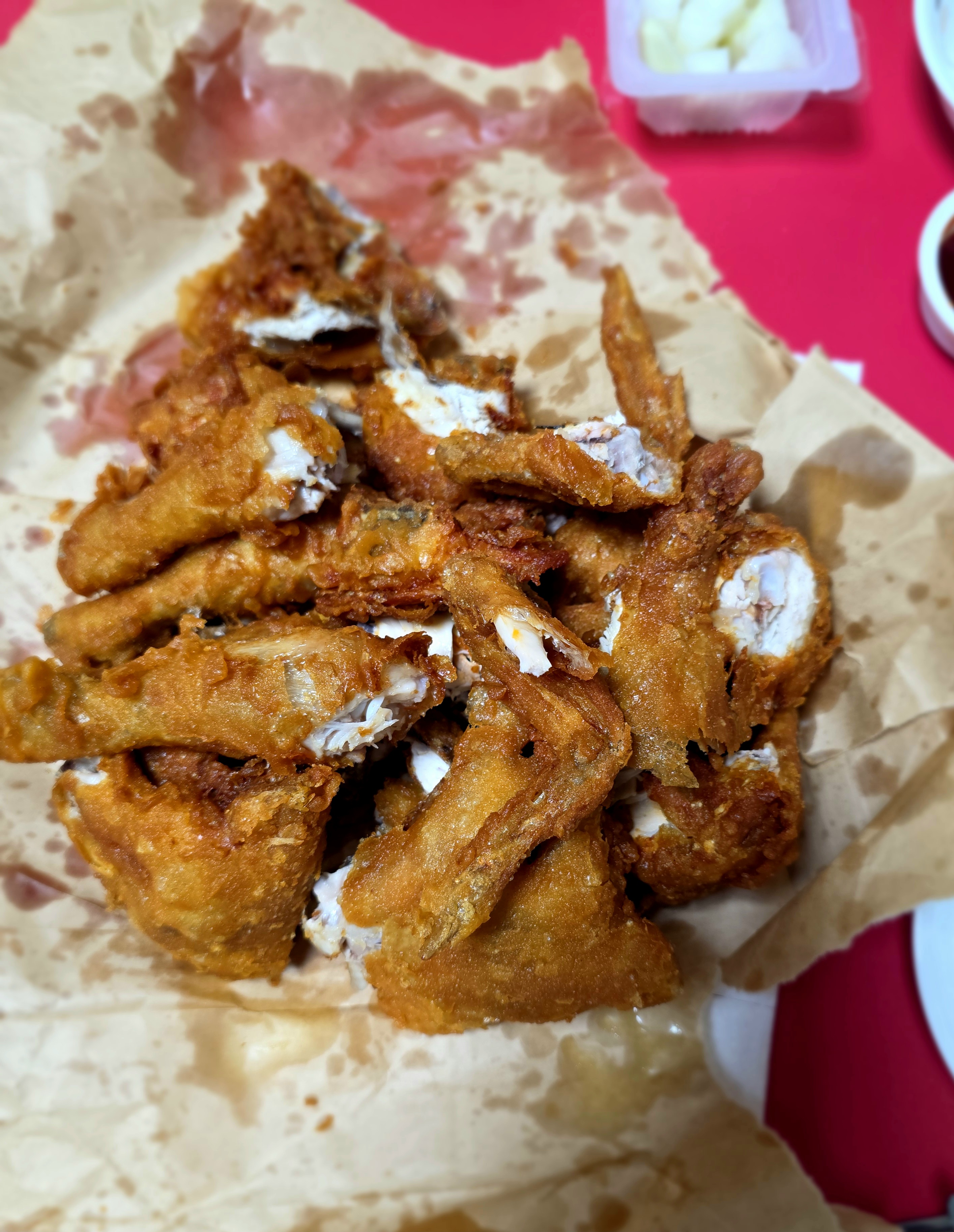 맛있게-잘랐어요.