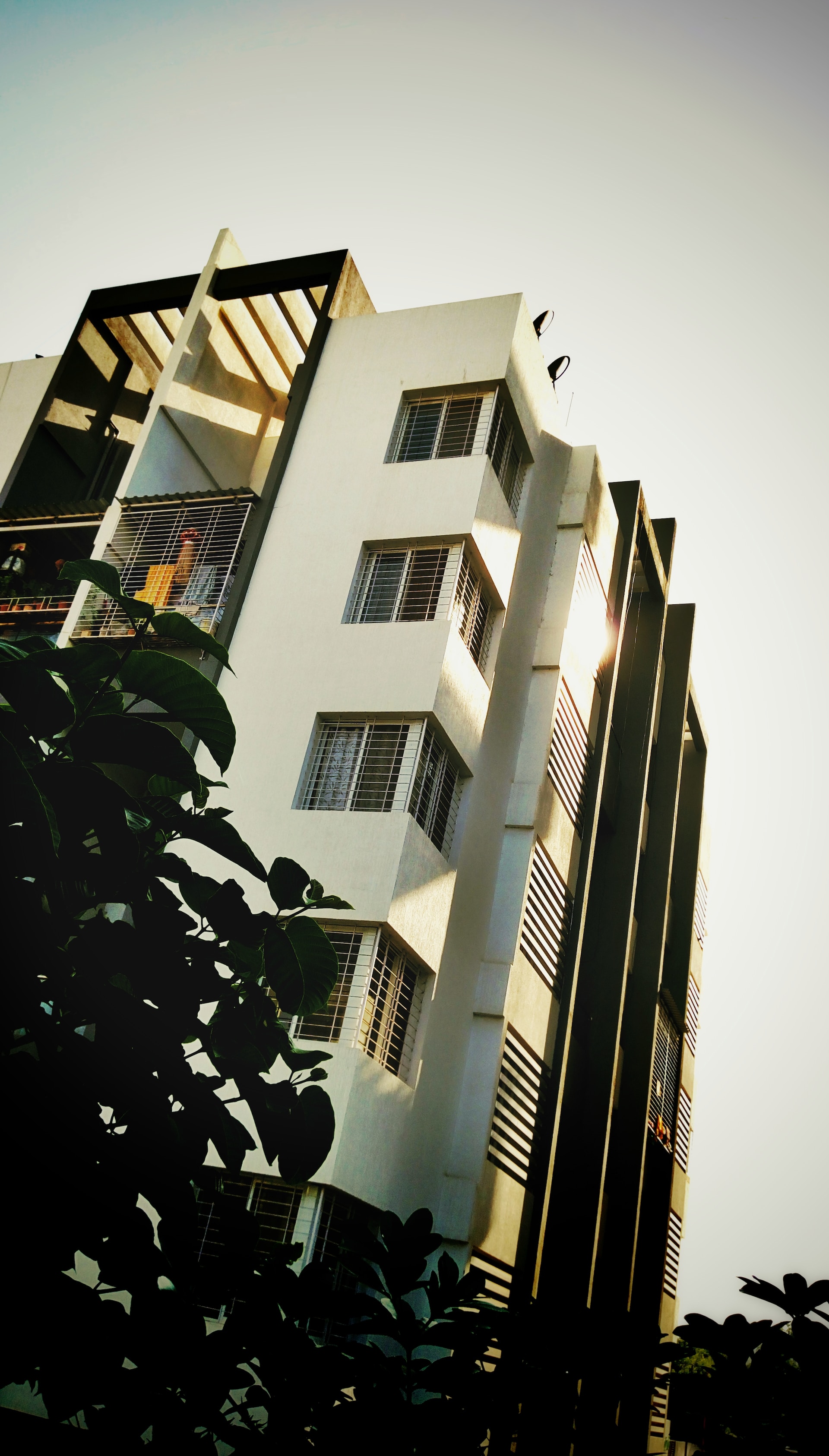 실내공기질과 조도, 습도 등을 고려하여 건강에 좋은 환경을 제공합니다.