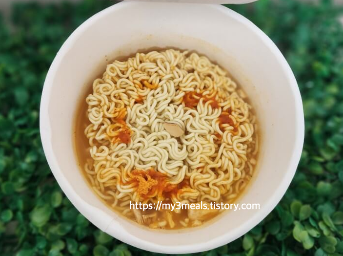 매운맛과 크리미함