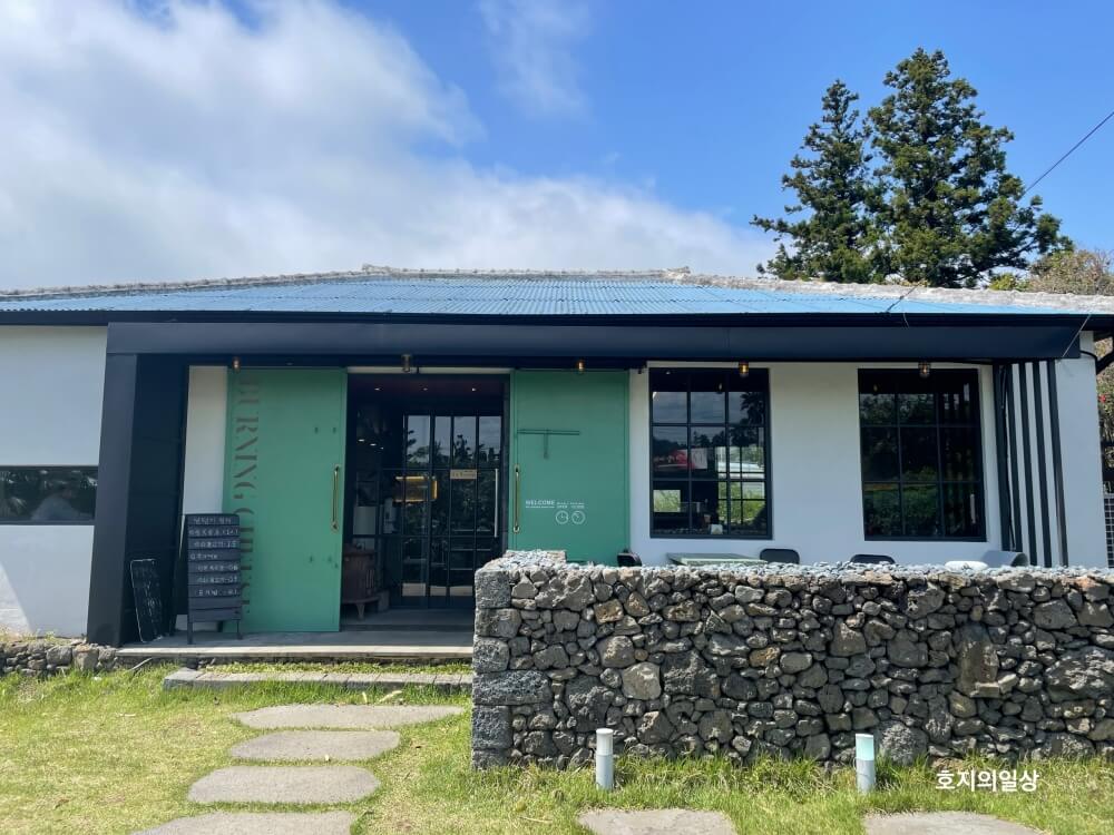 제주 안덕 중문 백반 정식 맛집 달팽이식당 - 매장 외관