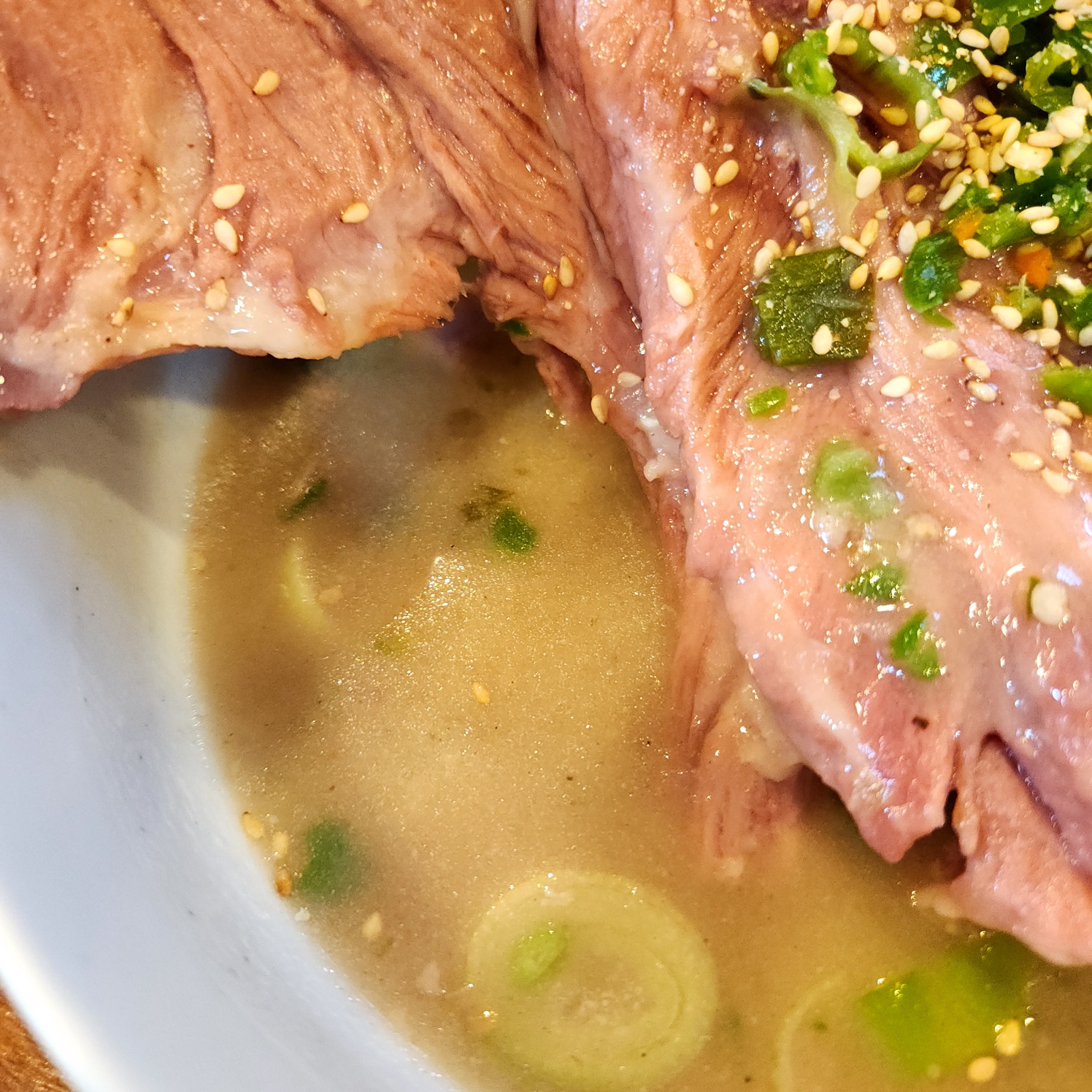 접짝뼈국 음식 국물 사진