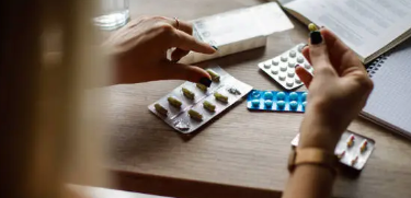 밀크씨슬 효능, 섭취법, 부작용 총 정리 (2025 최신)