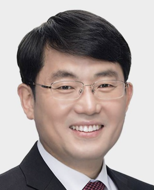 변호사 도태우