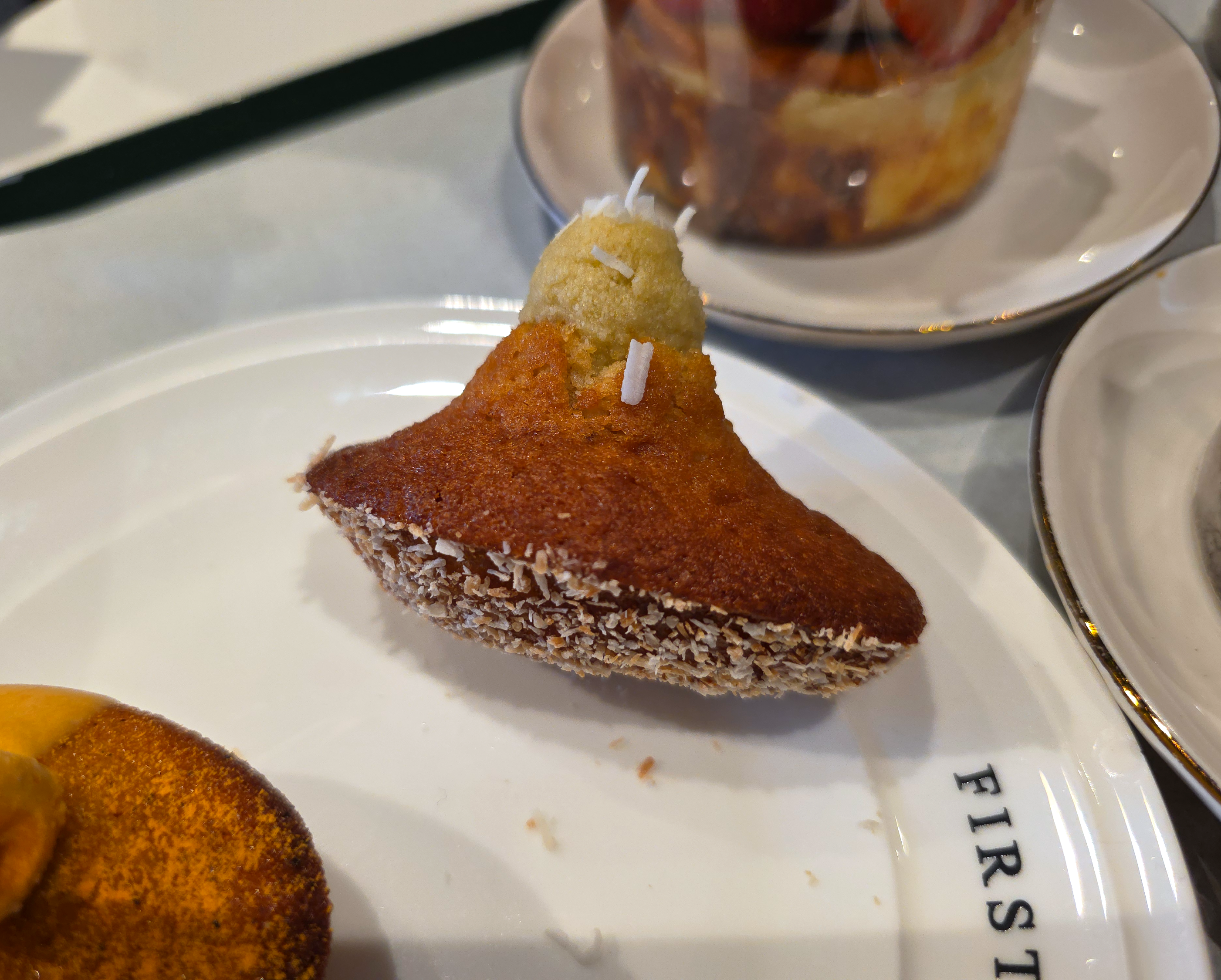 강남역퍼스트커피랩