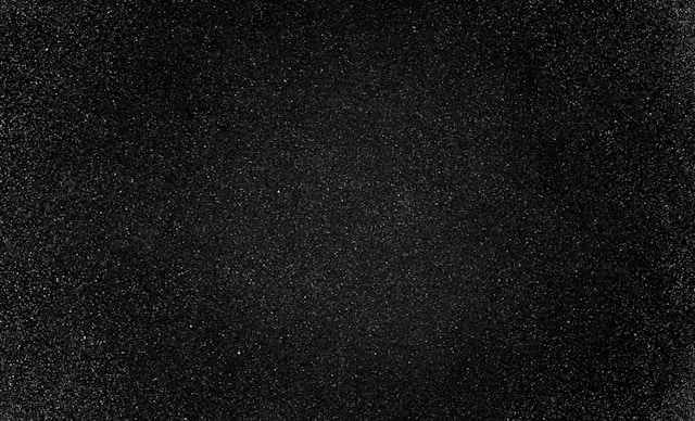 숙면을 방해하는 환경 소음 제거법 (화이트 노이즈 vs 핑크 노이즈)