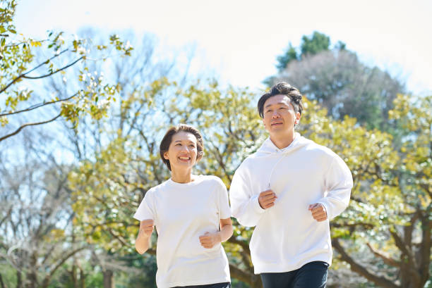 중풍은 누구에게나 찾아올 수 있는 무서운 질환이지만 미리 예방하고 빠르게 대처한다면 충분히 극복할 수 있습니다