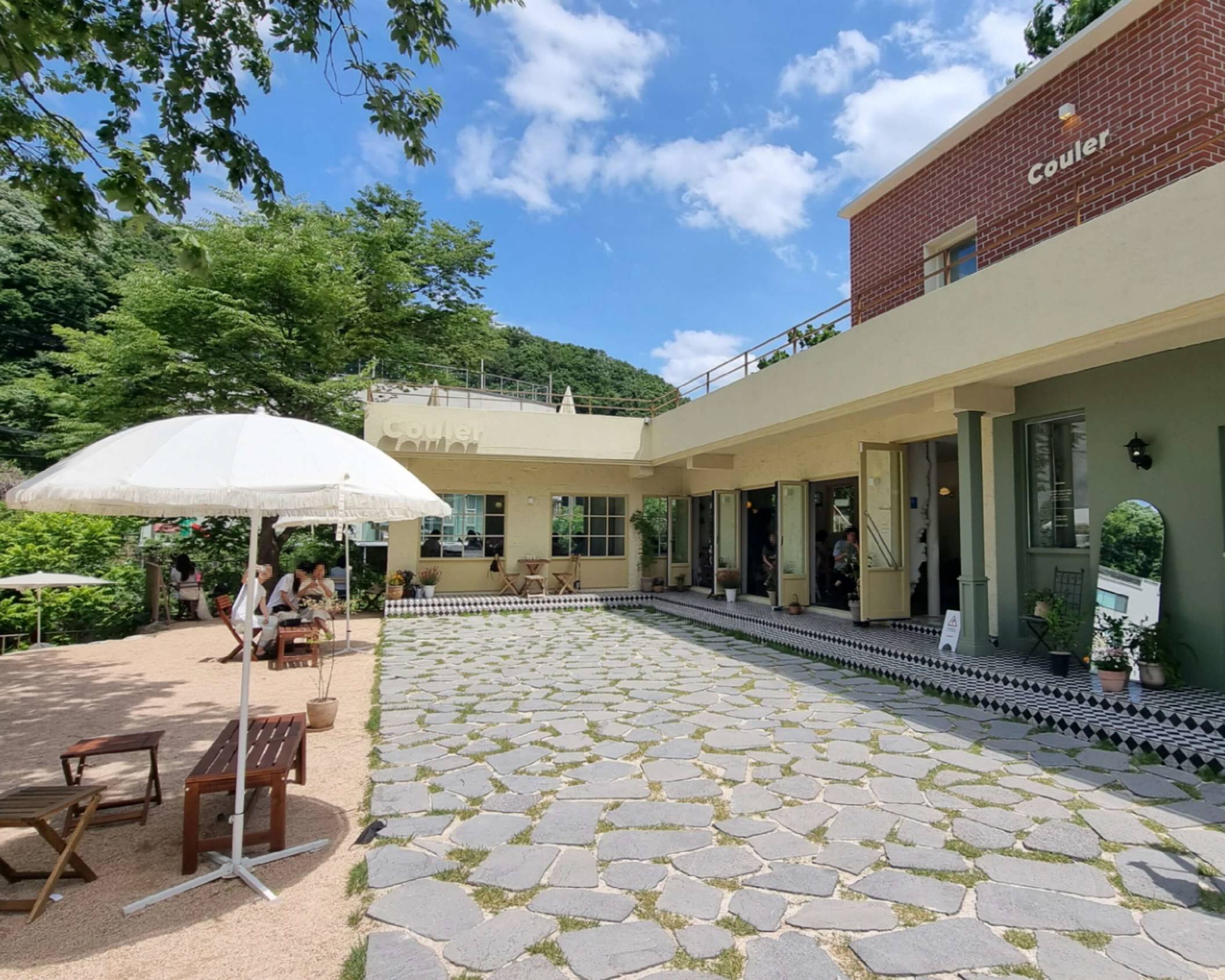 코울러 매장 전체