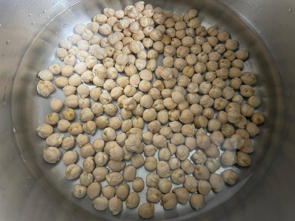 물 500ml도 냄비에 담기