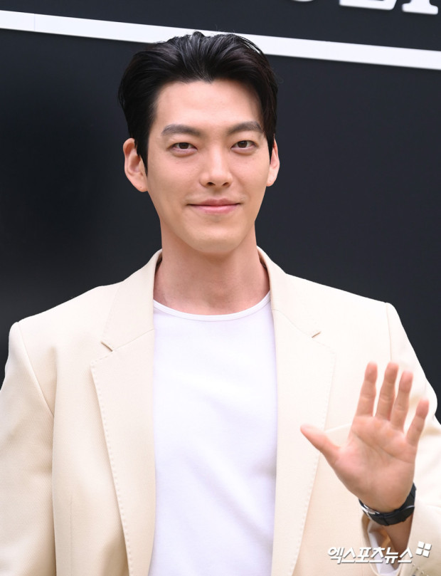 김우빈 암 비인두암
