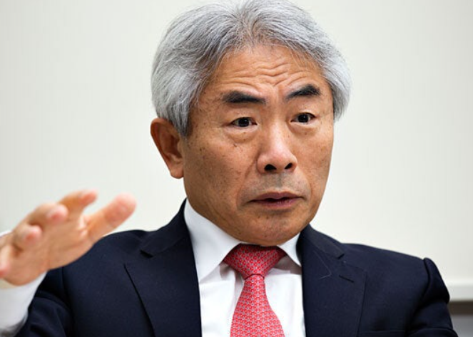 정규재 프로필