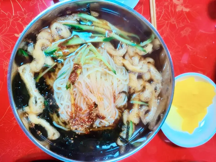 엄마는 슈퍼우먼 경주 40년 경력 노포 비빔쫄면 냉쫄면 온쫄면 쫄면 맛집