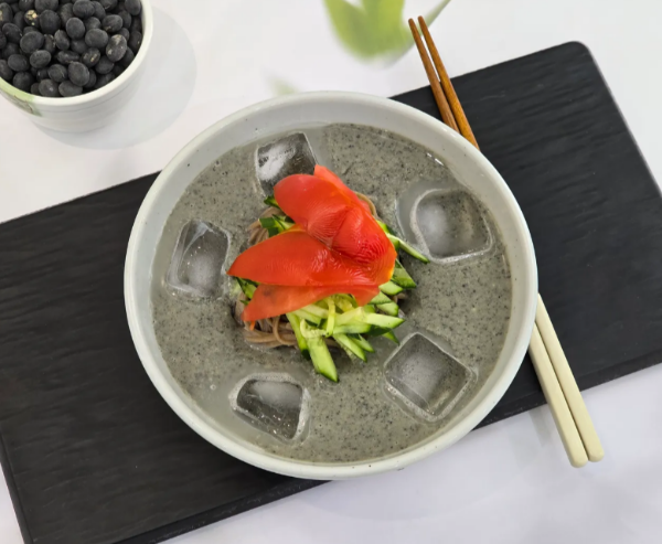 서리태콩국수