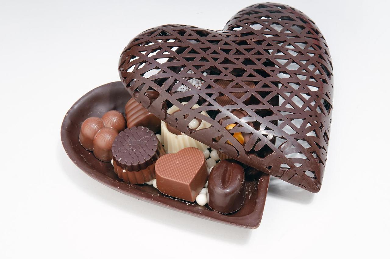 하트 두바이 초콜릿 사러가기