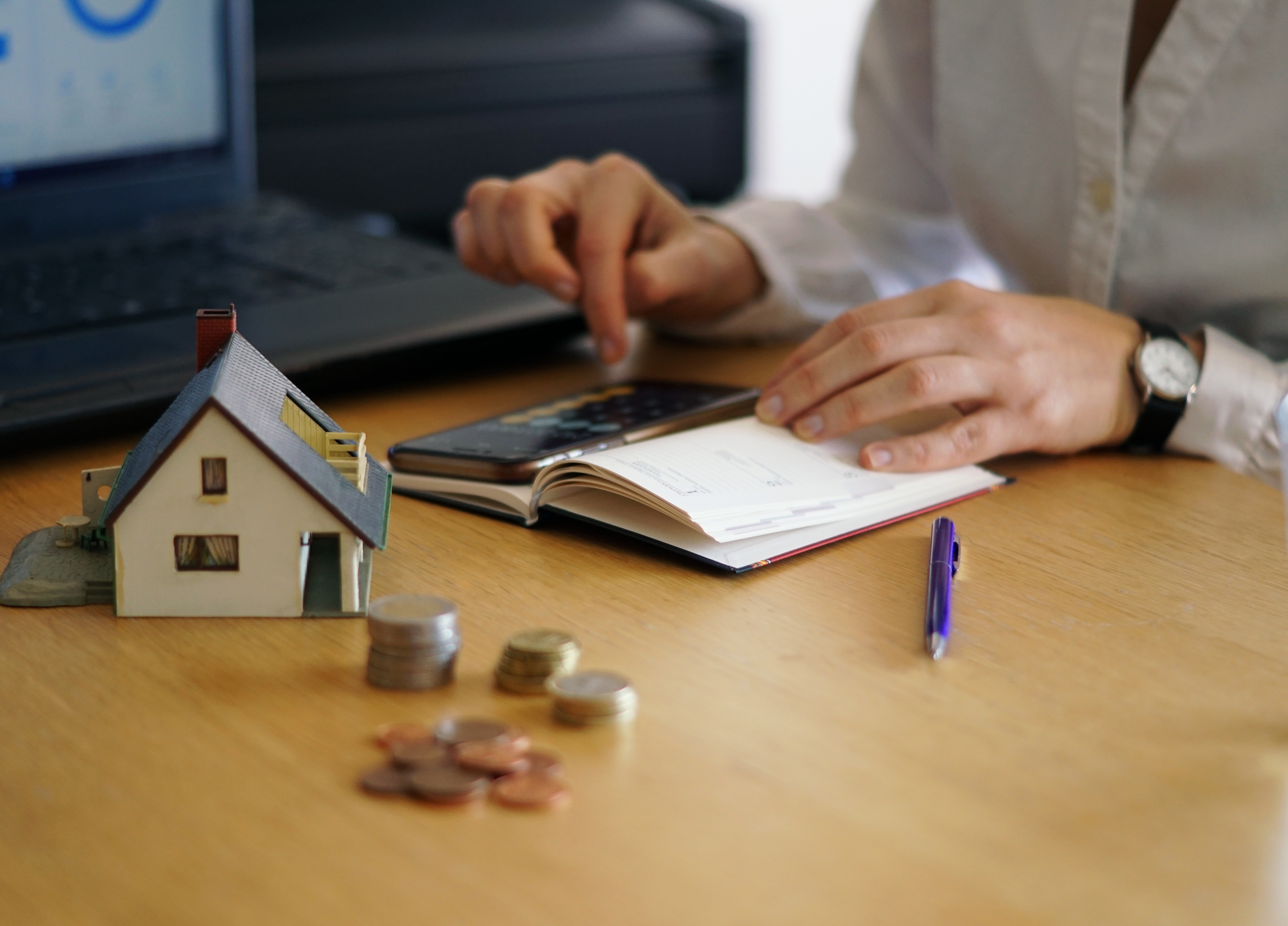 1인 가구를 위한 금융 기초(예산 관리, 저축, 비상금)