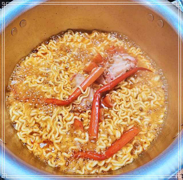 생생정보 창원 마산 교방동 무제한 1인 2만6천원 자연산 홍게 맛집