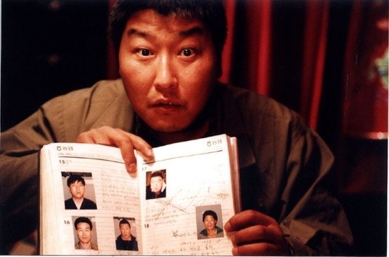 2025년 한국 스릴러영화의 서사 구조와 감정적 리얼리티 관련 사진