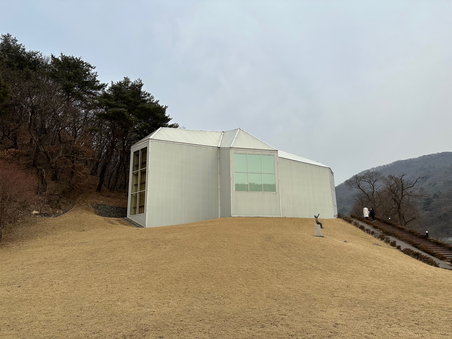 양주시립장욱진미술관-외관