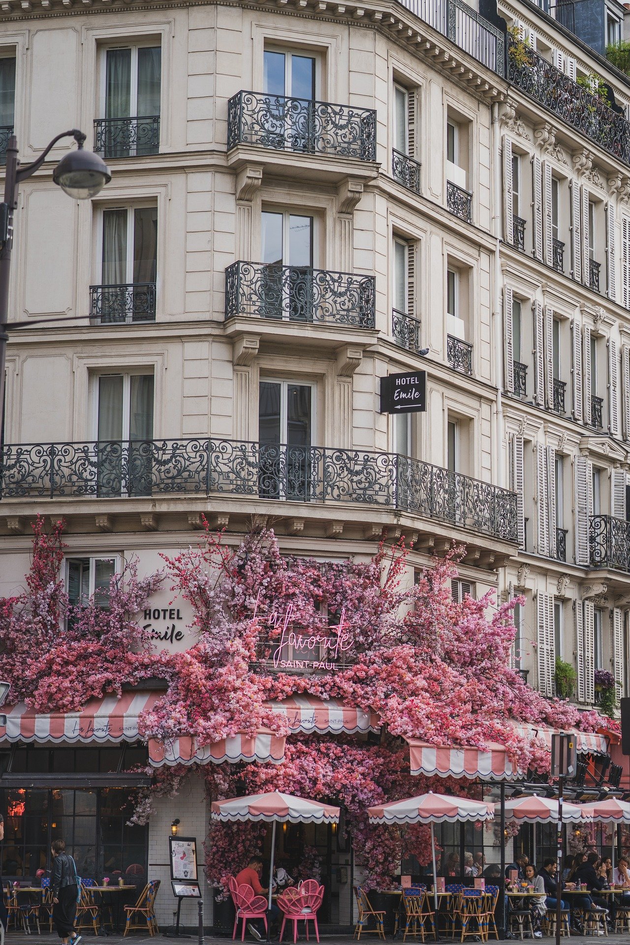 글로벌 주식 Marriott의 고정비 낮은 구조와 강한 브랜드 파워가 호텔 경기 침체기에도 마진을 방어하는 논리