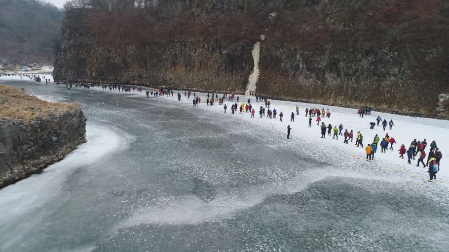 철원 한탄강 얼음 트레킹 축제 17~25일 철원 한탄강&amp;#44; 승일교 일원