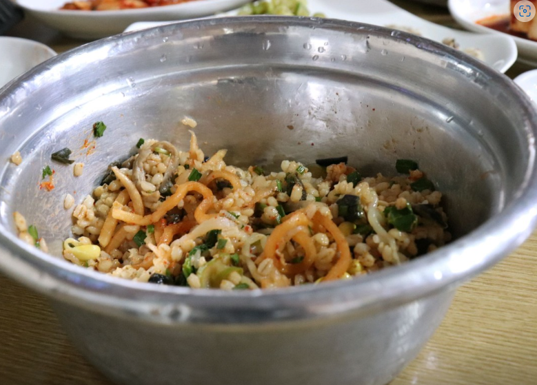 송백보리밥 대표 메뉴