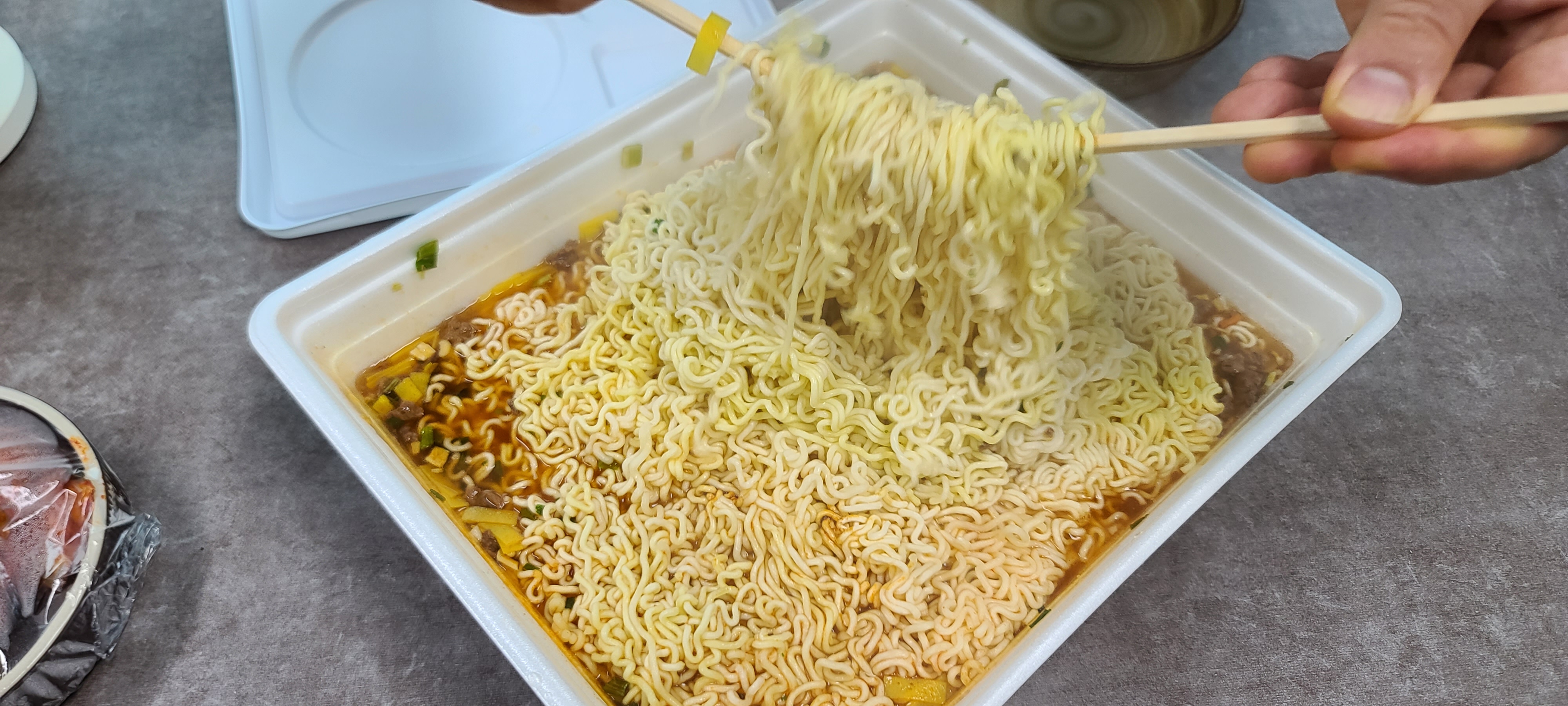 GS25 편의점전용 점보시리즈 점보도시락 먹방 JUMBO 조리방법 구성품 라면8개 스프 건더기스프 화상조심 꼬들꼬들 라면