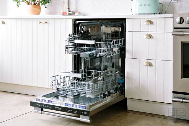 식기세척기 청소 물때 냄새 제거