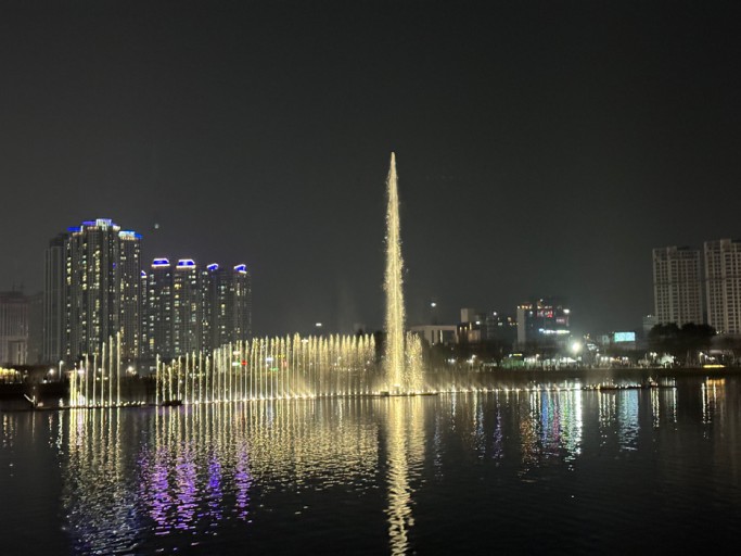 수성못
