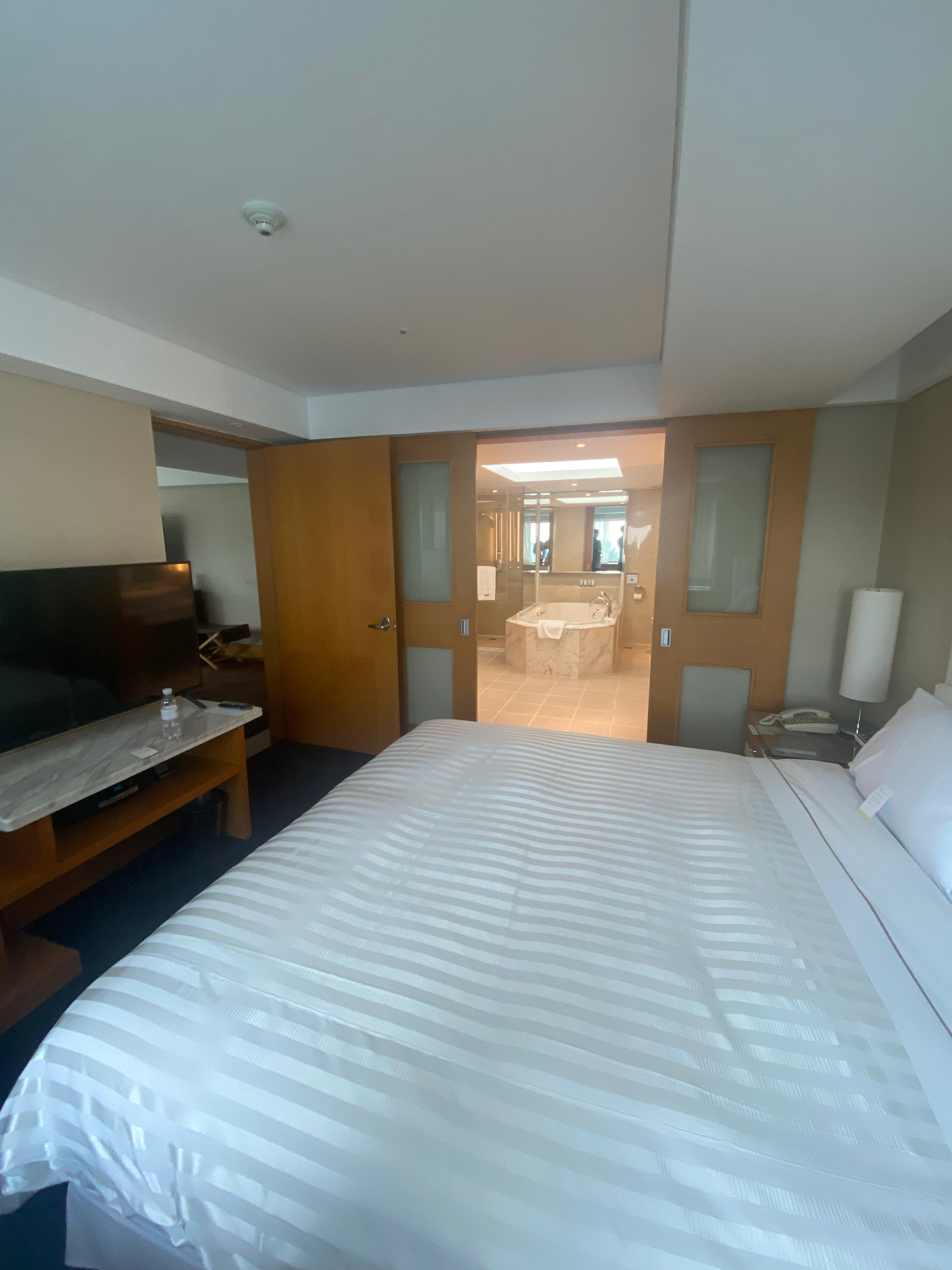 웨스틴 조선호텔 코너 스위트룸