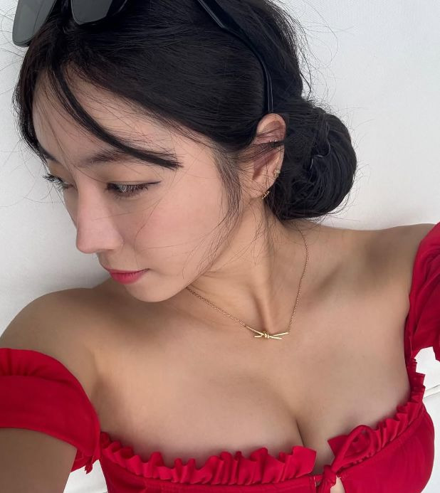 안지현 치어리더 나이 키 몸매 학력 고향 연봉 프로필 총정리|롯데·SSG·대만 근황 2026