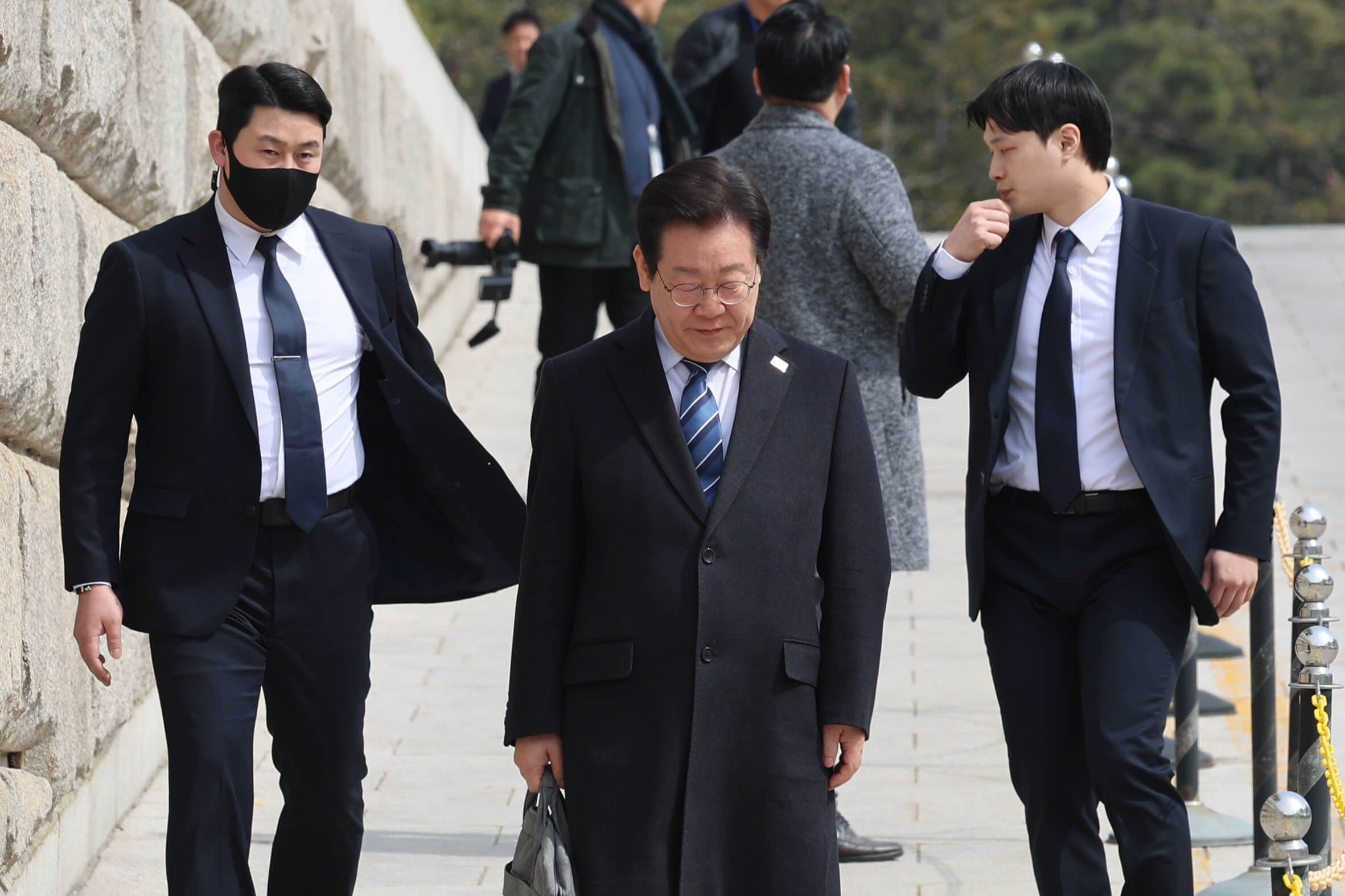 이재명 대표&amp;#44; 암살 예고에 신변보호 시작