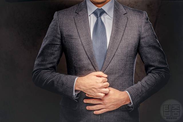 남자 수트 입는법 클래식 정장 입는법 에티켓 드레스코드