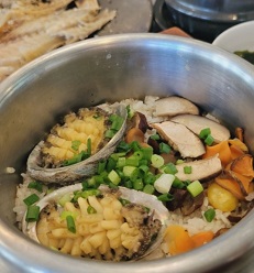 해물돌솥밥