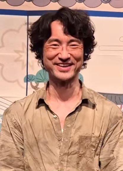 연극 고도를 기다리며를 기다리며 무대에 오른 김병철