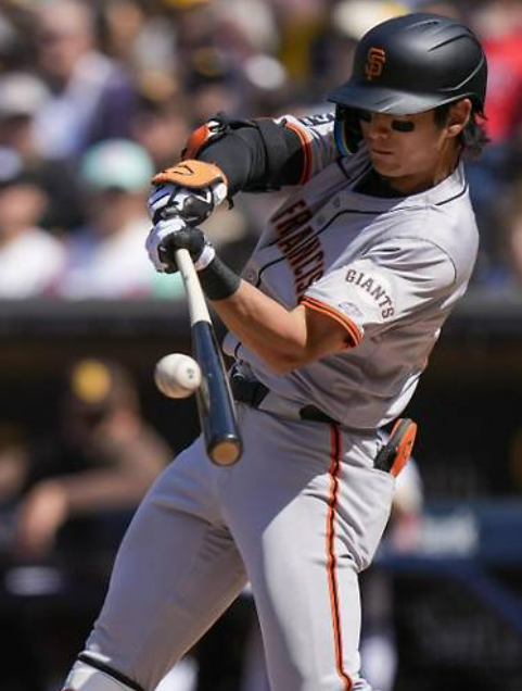 이정후 타격사진