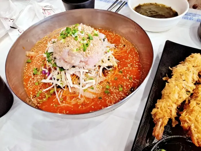 생생정보 1383회 현지의 맛 가자미물회국수 비빔회국수 물회국수 회덮밥 강릉 경포대 맛집 연락처 위치 어디