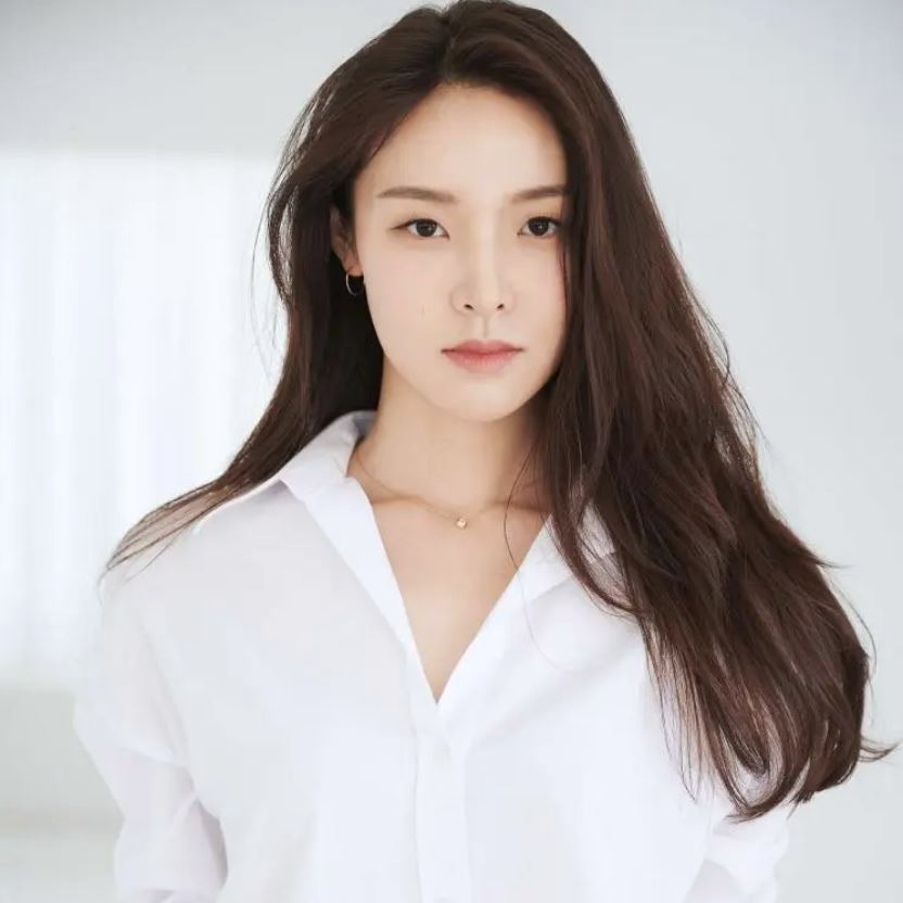 최미나수 대학교 학비 금수저 다이아수저 명품백 가족 어머니 아버지 직업