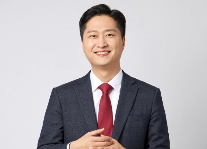 우재준 국회의원 프로필 나이 고향 학력 변호사 재산 페이스북
