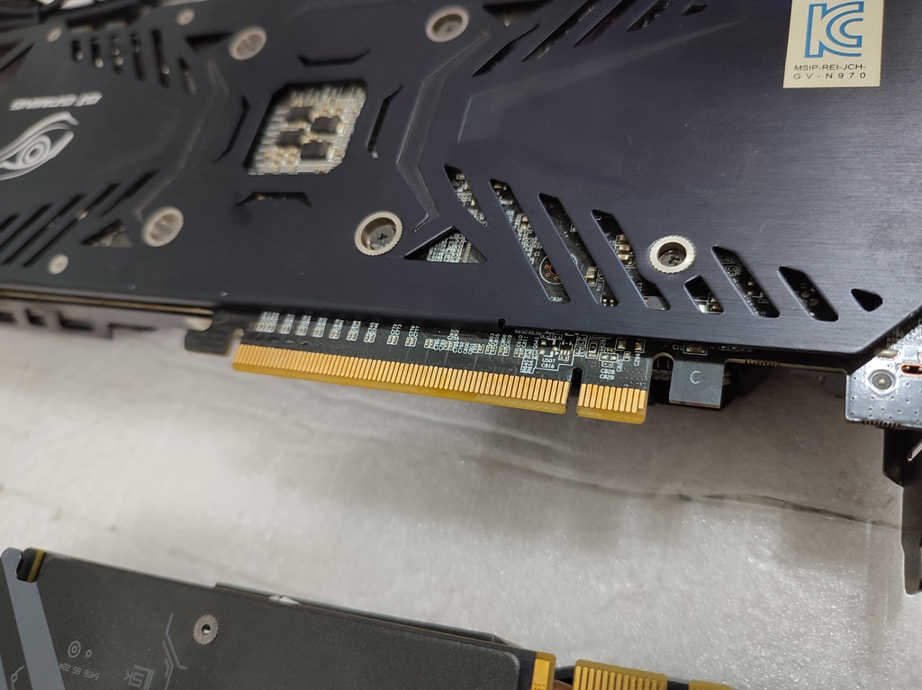 컴퓨터 냉각수 오염