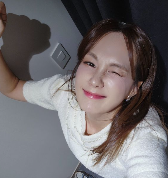 채연 나이 프로필