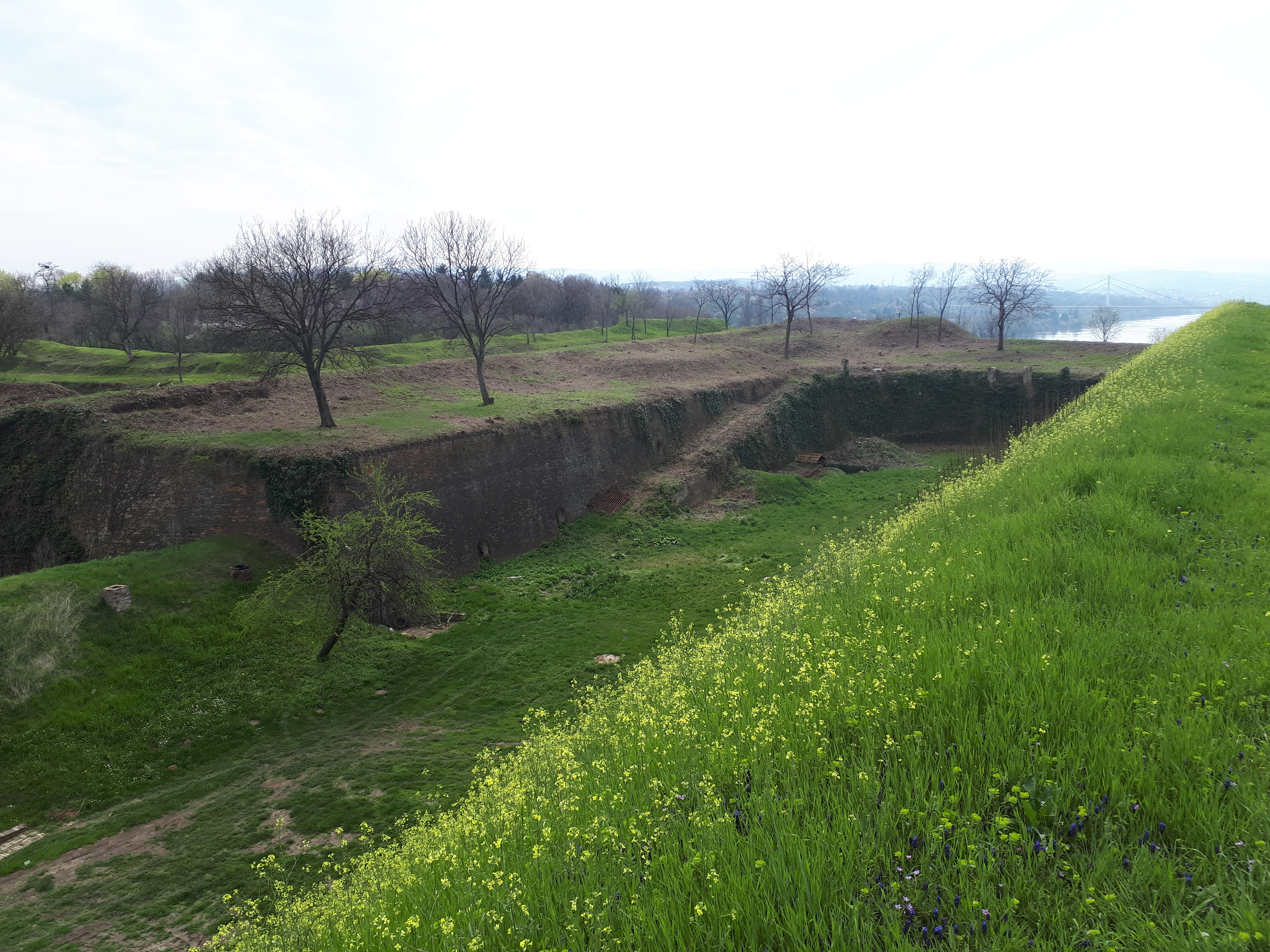 세르비아 노비사드 페트로바라딘 요새 게이트