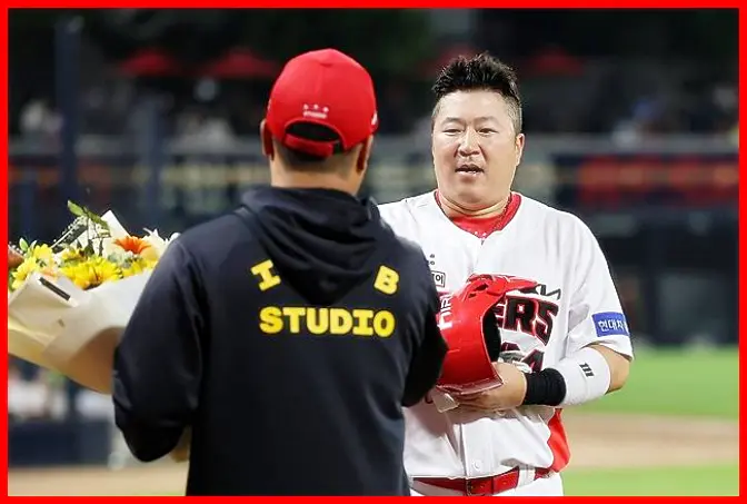 최형우 500개 2루타 기록 달성