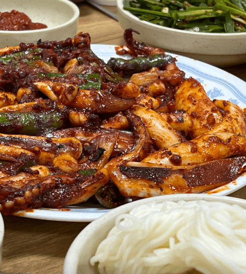 토밥 토요일은 밥이 좋아 석쇠 돼지불고기 오징어불고기 경주