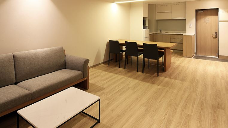 덕구온천리조트객실