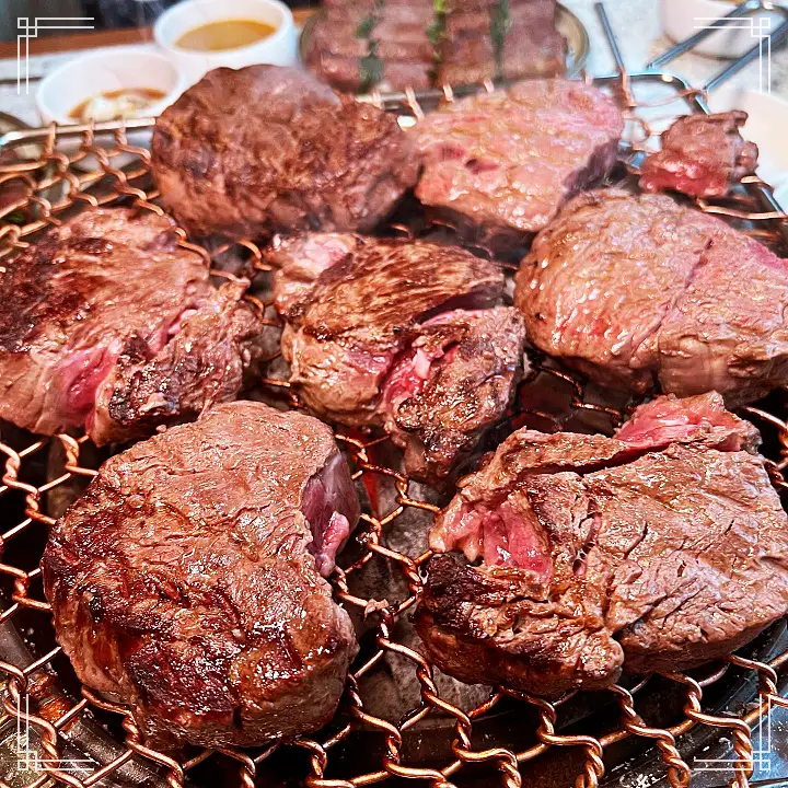진심 가득 건강 담은 맛 강동구 천호동 맛집 추천 생방송투데이 10년간 발로 뛰며 찾은 맛! 최상급 1++ 한우 숯불 구이 소고기 손말이 오늘방송 맛의승부사 맛집